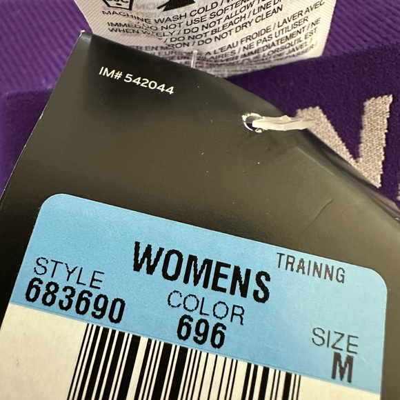 Nike Pro Women’s Training Shorts NWT, Medium (Style 683690 / Color 696). - Picture 2 of 3